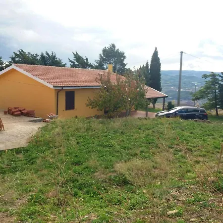 Charming Studio In With Private Garden 50 M² Acerenza
