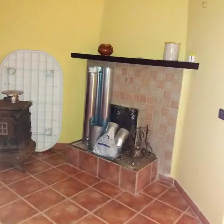 Lägenhet Charming Studio In With Private Garden 50 M² Acerenza