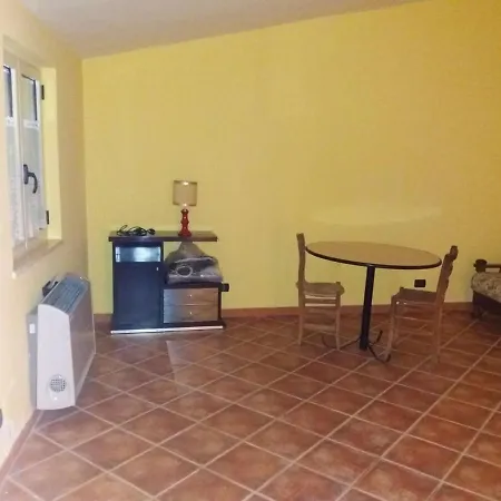 Charming Studio In With Private Garden 50 M² Acerenza